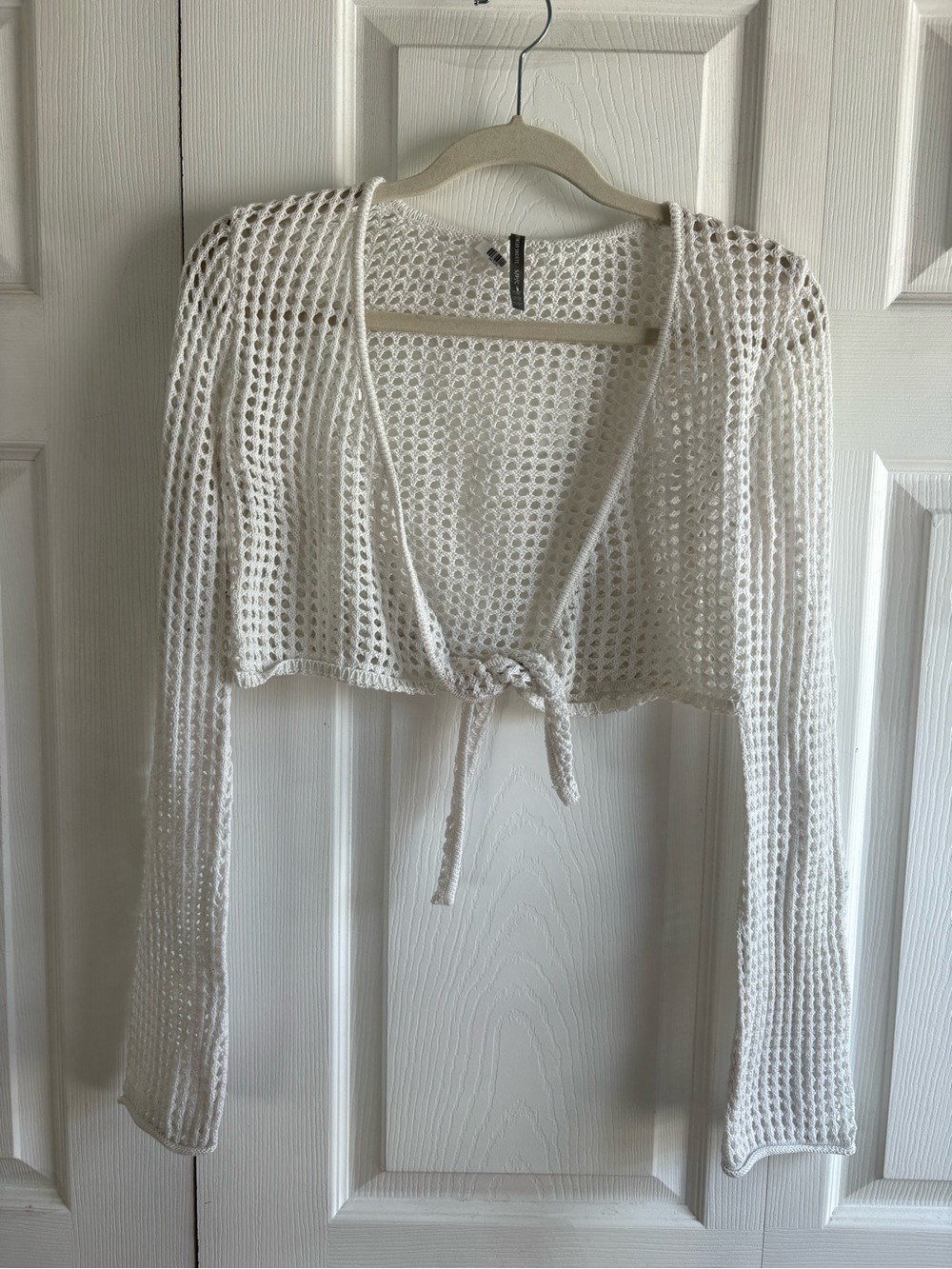 Streetwear Society White Crochet Tie Front Top S Long Sleeve Festival Fair Rave